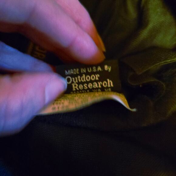 Outdoor Research adjustable gore tex rain hat size large - Picture 8 of 8